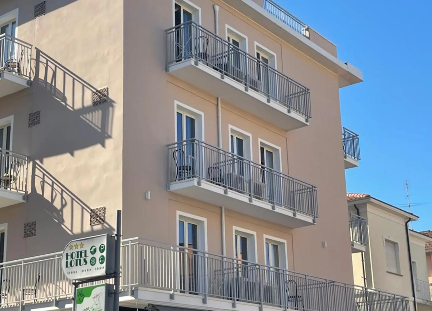 Zentral Wohnen in Marina Centro: 12 Hotels im Vergleich