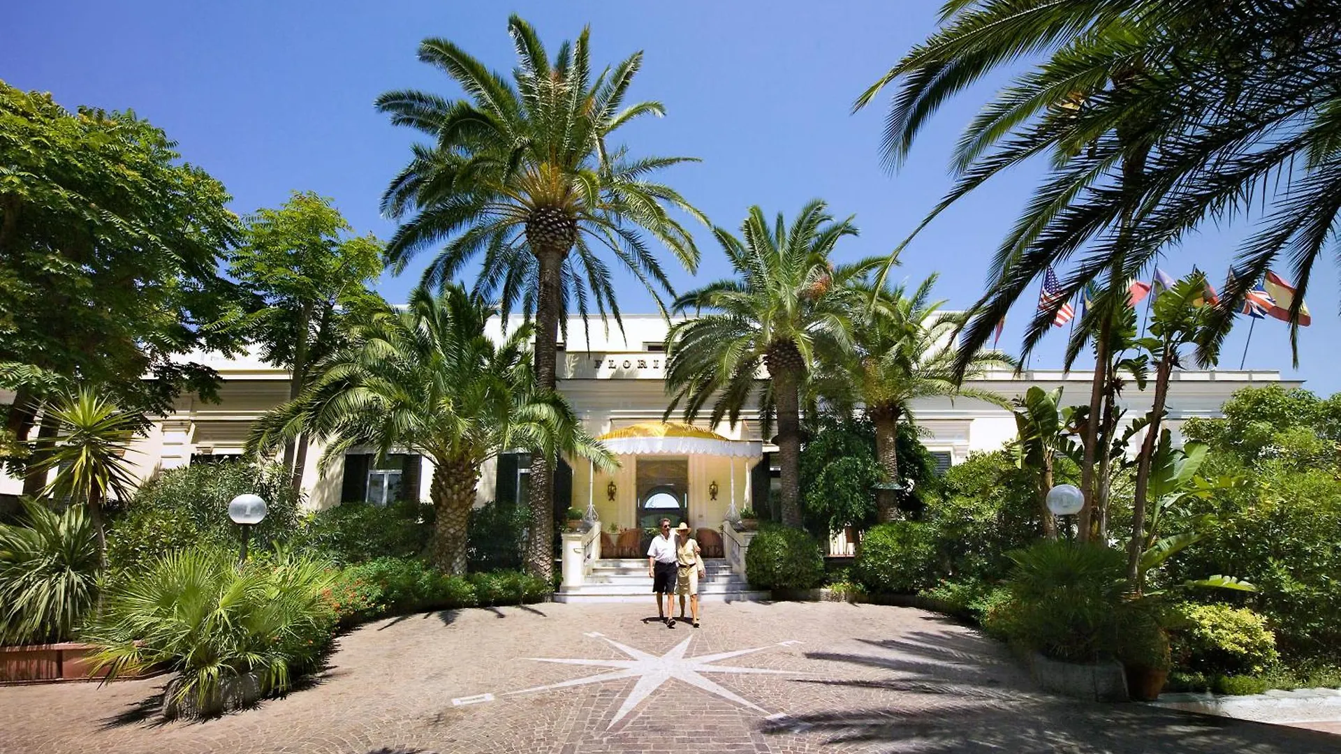 9 Familienhotels im Hafen von Ischia, die sich lohnen